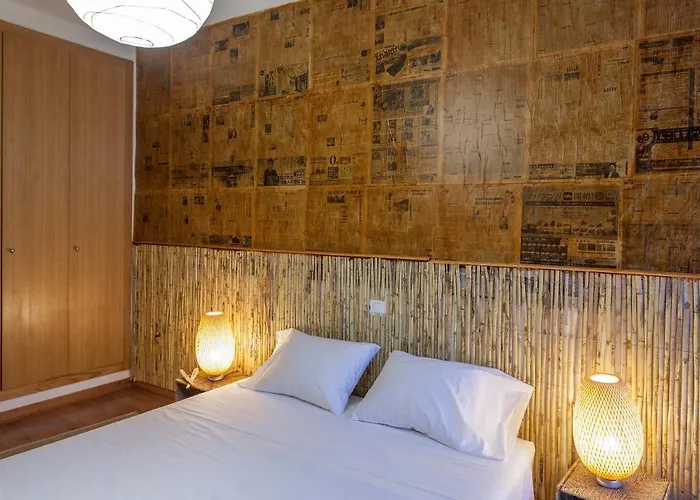 Luxurious & Alluring In Historic Town * Valencia